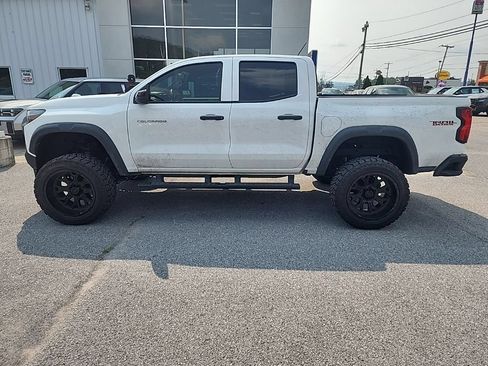 Used 2026 Chevrolet Colorado Trail Boss AWD/4WD image 5