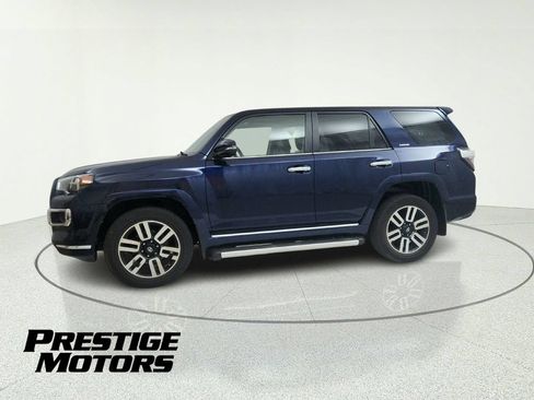 Used 2018 Toyota 4Runner Limited AWD/4WD image 5
