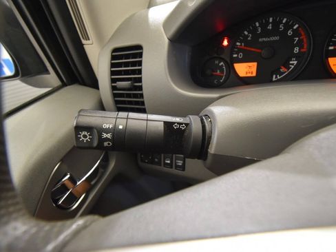 Used 2018 Nissan Frontier SV AWD/4WD image 26