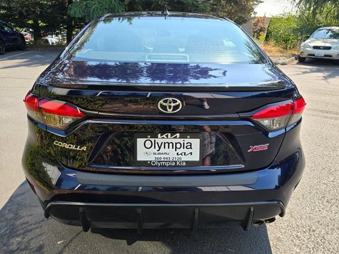 Used 2023 Toyota Corolla XSE FWD image 5