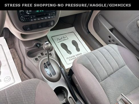 Used 2005 Chrysler PT Cruiser Touring w/ Moonroof Group image 19