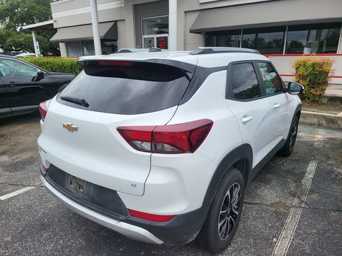 Used 2025 Chevrolet TrailBlazer LT AWD/4WD image 8