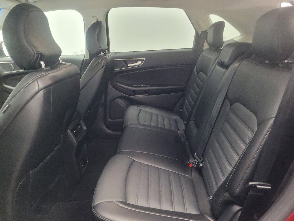 Used 2018 Ford Edge SEL w/ Equipment Group 201A AWD/4WD image 18