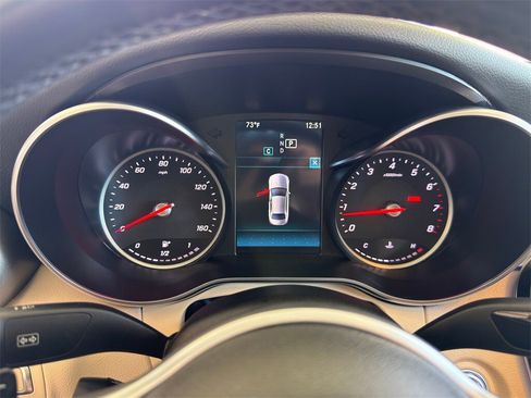 Used 2019 Mercedes-Benz C 300 Sedan image 18