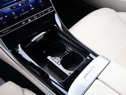 Certified 2023 Mercedes-Benz C 300 4MATIC Sedan image 46
