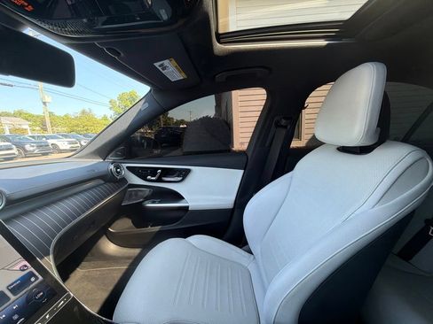 Used 2023 Mercedes-Benz C 300 4MATIC Sedan image 53