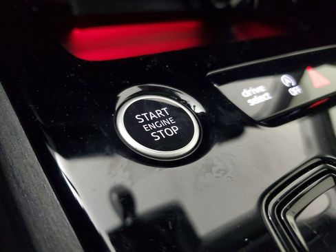 Used 2025 Audi A5 2.0T Premium Plus w/ Premium Plus AWD/4WD image 33