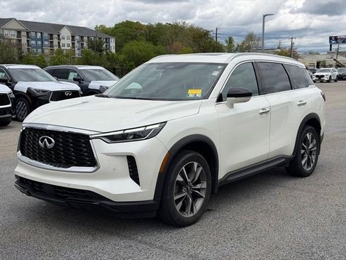 Certified 2023 INFINITI QX60 Luxe w/ Cargo Package AWD/4WD image 3