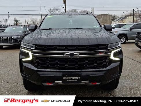 Certified 2021 Chevrolet Suburban Z71 w/ Z71 Signature Package image 3