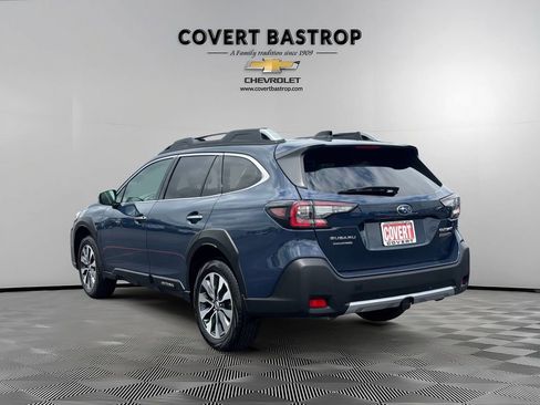 Used 2023 Subaru Outback Touring XT AWD/4WD image 4