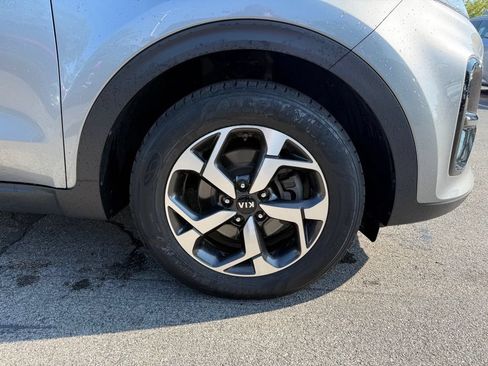 Used 2021 Kia Sportage LX FWD image 27