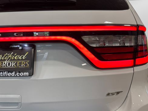 Used 2025 Dodge Durango GT AWD/4WD image 46
