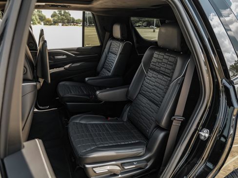 Used 2023 Cadillac Escalade Sport Platinum AWD/4WD image 85