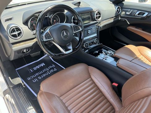 Used 2017 Mercedes-Benz SL 450 image 11