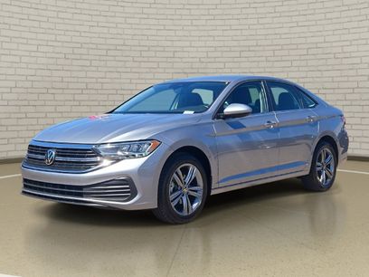 Used 2024 Volkswagen Jetta SE