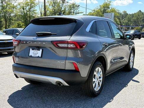 Used 2023 Ford Escape Active AWD/4WD image 6