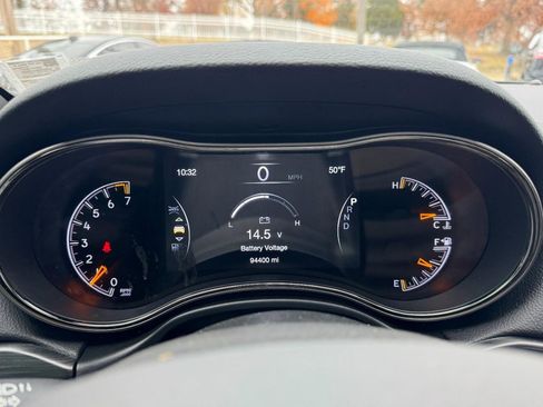 Used 2020 Jeep Grand Cherokee Limited X image 24