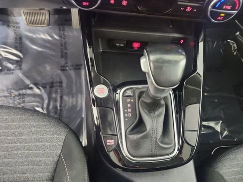 Used 2022 Kia Soul GT-Line FWD image 17