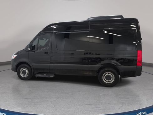 Used 2023 Mercedes-Benz Sprinter 2500 image 9