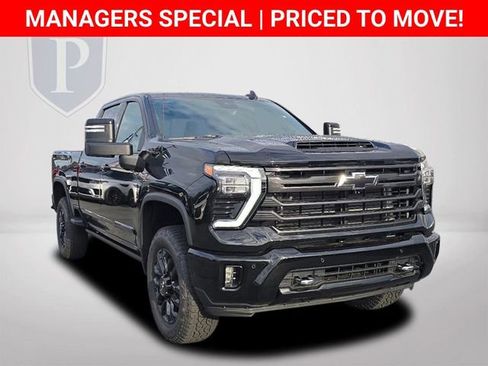 New 2026 Chevrolet Silverado 2500 High Country w/ High Country Premium Package AWD/4WD image 11