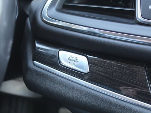 Used 2020 Buick Enclave Avenir w/ Avenir Technology Package image 31