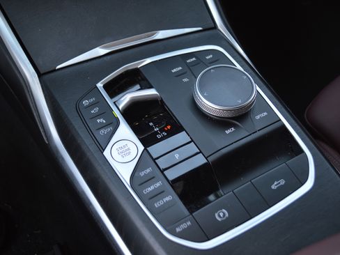 Certified 2024 BMW 430i Convertible w/ Premium Package image 31