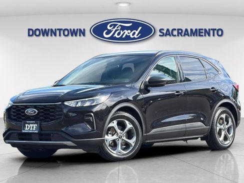 Certified 2025 Ford Escape ST-Line FWD image 2