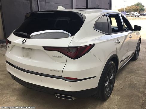Used 2023 Acura MDX A-Spec AWD/4WD image 5