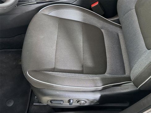 Used 2023 Chevrolet TrailBlazer LT w/ Convenience Package image 18