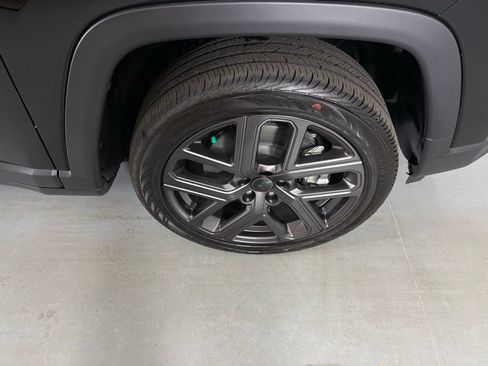 New 2026 Jeep Compass Latitude AWD/4WD image 11