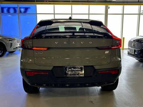 Certified 2023 Volvo C40 P8 Recharge Ultimate AWD/4WD image 3