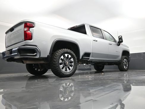Used 2022 Chevrolet Silverado 2500 LT w/ Convenience Package AWD/4WD image 25