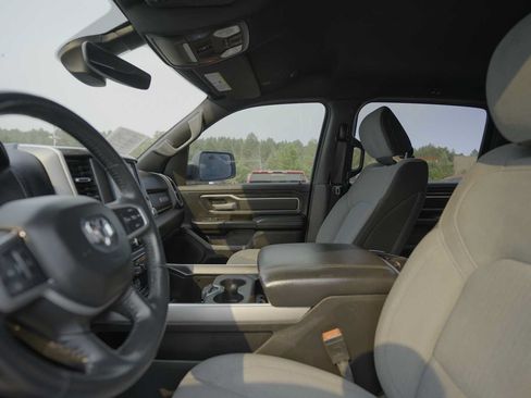Used 2023 RAM 1500 Big Horn AWD/4WD image 11