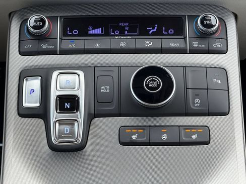 Used 2021 Hyundai Palisade SEL w/ Premium Package FWD image 27