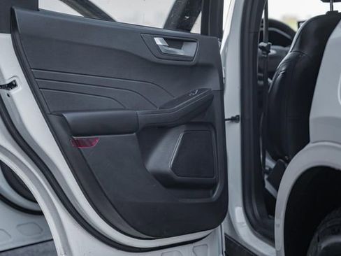 Used 2024 Ford Escape ST-Line w/ Tech Pack #1 image 41