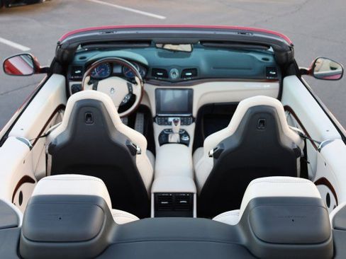 Used 2019 Maserati GranTurismo Sport image 16