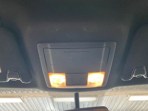 Used 2018 Ford Explorer Sport image 29