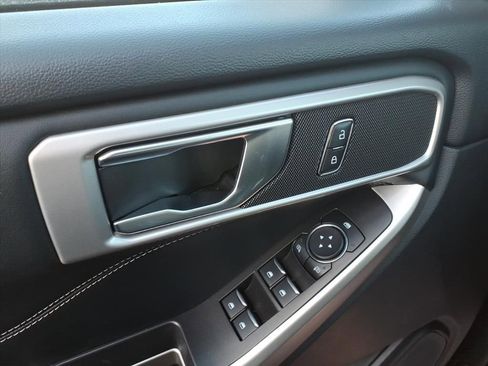 Certified 2023 Ford Explorer XLT w/ Equipment Group 202A image 16