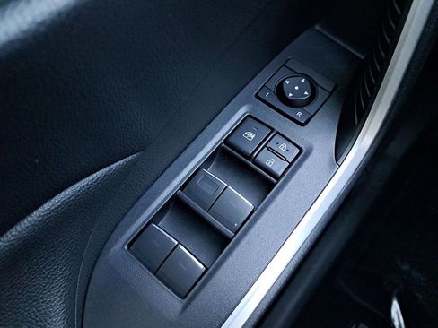 Used 2023 Toyota RAV4 SE w/ Convenience Package image 26