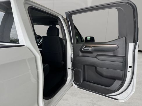 Used 2023 Chevrolet Silverado 1500 LT w/ Protection Package AWD/4WD image 25