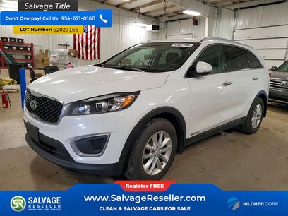 Used 2016 Kia Sorento LX w/ LX Convenience Package