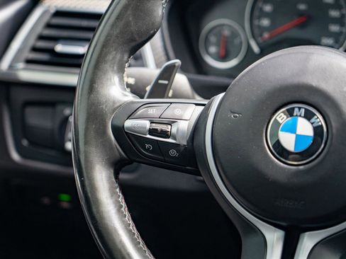 Used 2016 BMW M3 RWD image 25