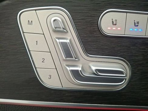 Used 2025 Mercedes-Benz GLE 350 4MATIC image 14