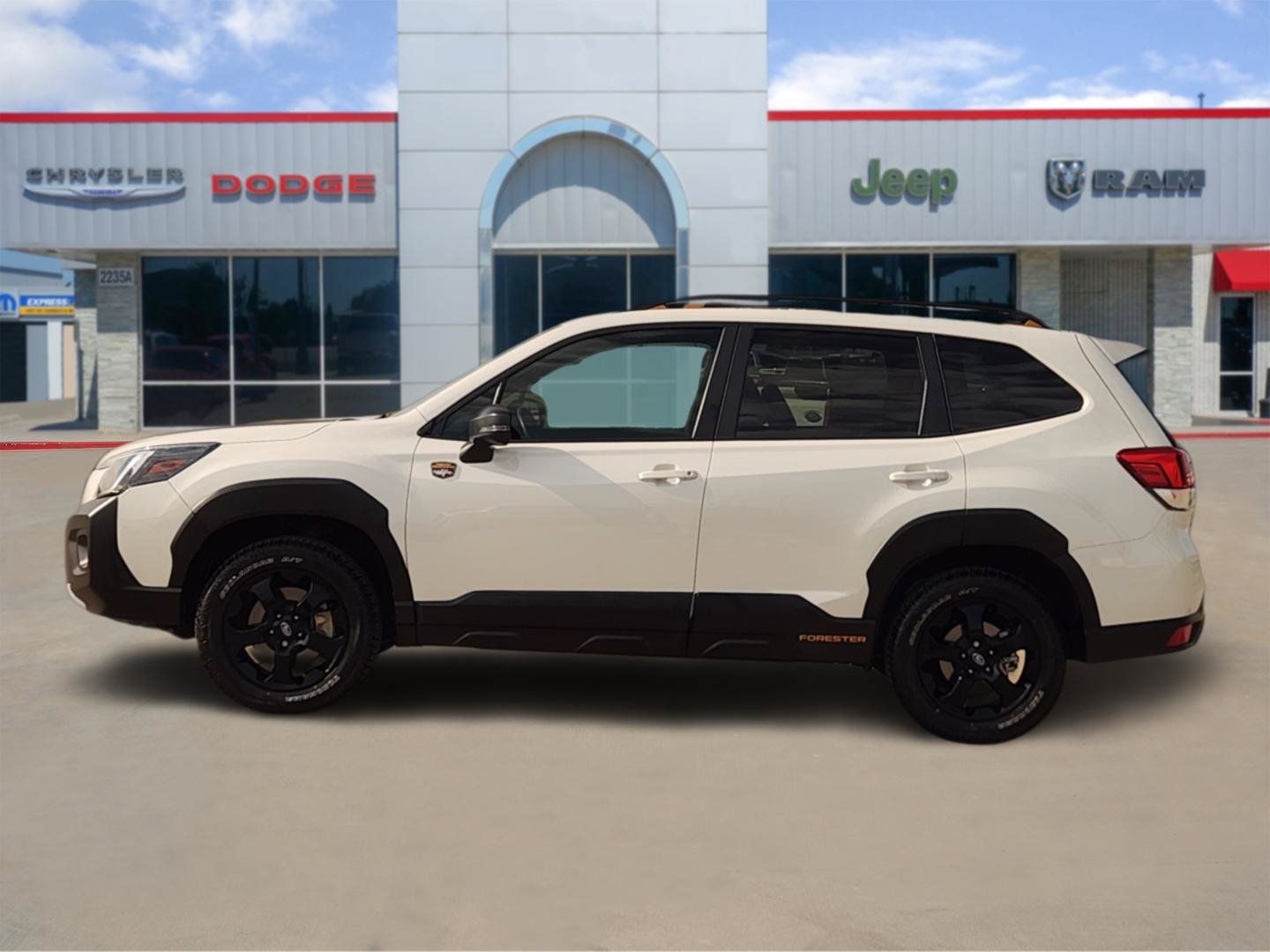 Used 2024 Subaru Forester Wilderness AWD/4WD image 3