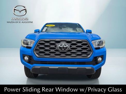Used 2021 Toyota Tacoma TRD Off-Road AWD/4WD image 19