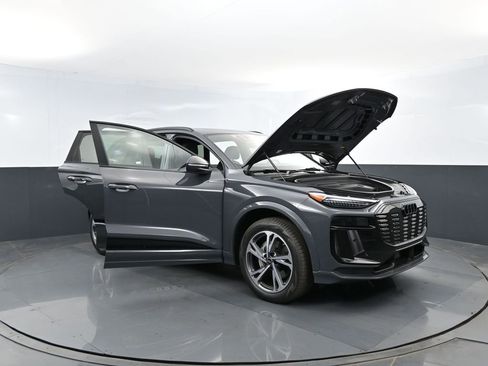 New 2027 Audi Q6 e-tron Premium AWD/4WD image 28