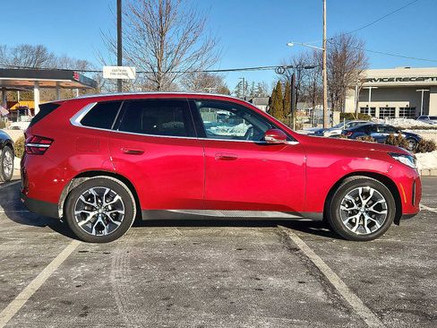 Used 2025 BMW X3 xDrive30i w/ Premium Package image 7