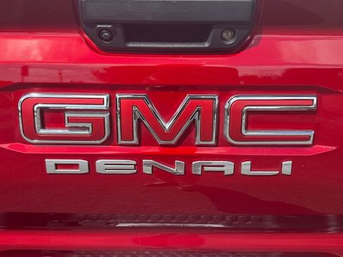 Used 2023 GMC Canyon Denali image 41
