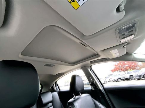 Used 2018 Honda HR-V EX-L image 13