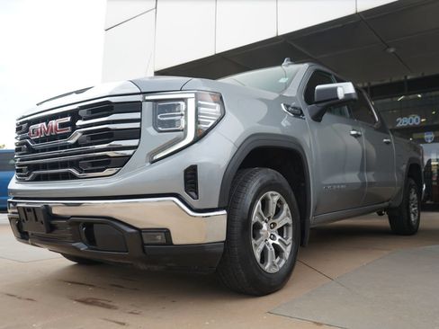Used 2024 GMC Sierra 1500 SLT RWD image 5